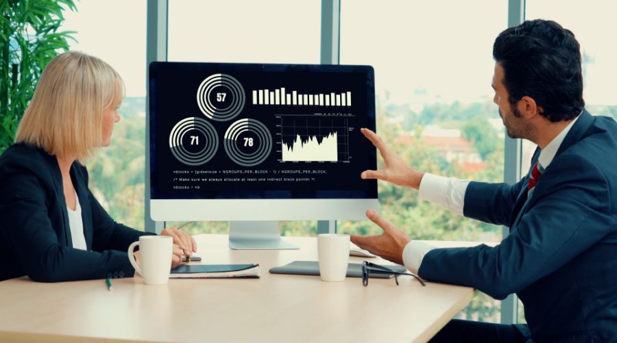 Business visual data analyzing technology by creative computer software