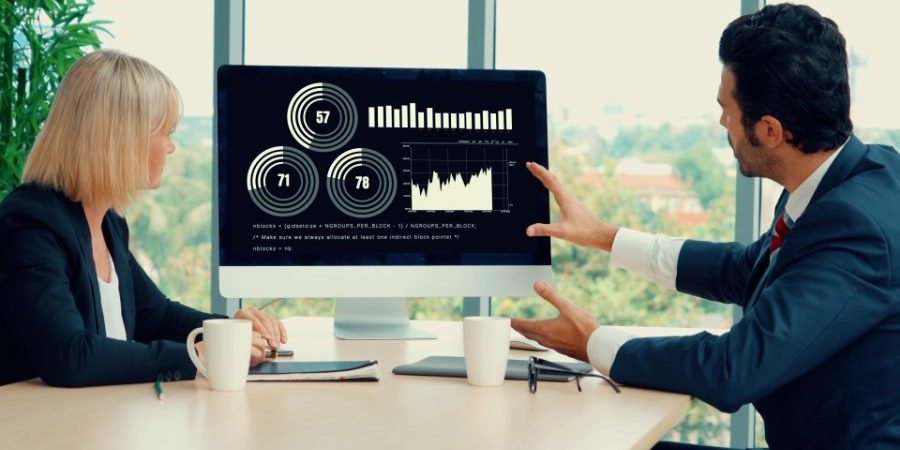 Business visual data analyzing technology by creative computer software